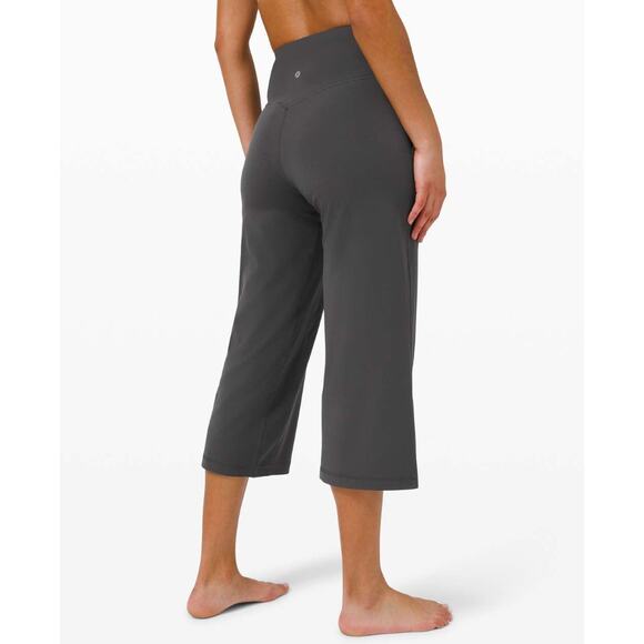 (2) $98 Lululemon Align Wide Leg Super-High-Rise Crop *23" Graphite Grey - Picture 1 of 9